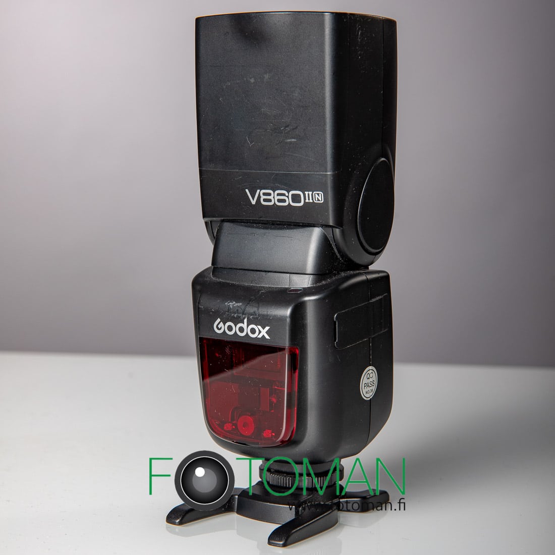 Myyty Käytetty Godox V860II – salama (Nikon)