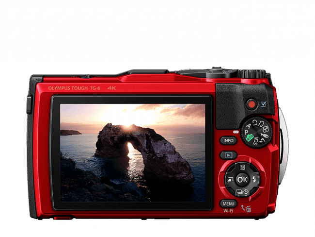 Olympus Tough TG-6 kamera, punainen