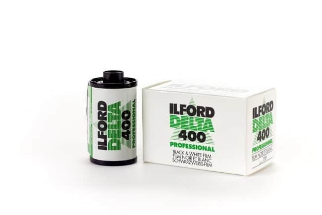 Ilford Delta 400 mustavalkofilmi, 24 kuvaa