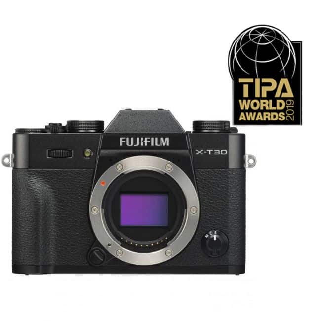 Fujifilm X-T30 digijärjestelmäkamera, musta