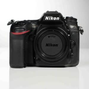 Käytetty Nikon D7200 runko