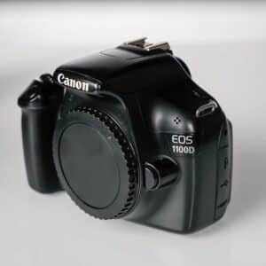 Käytetty Canon Eos 1100D