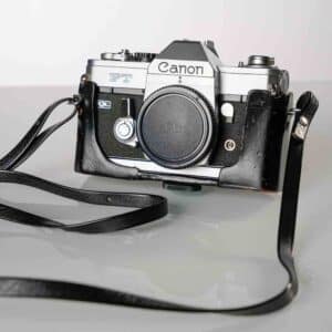 Käytetty Canon FT QL filmikamera