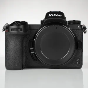 Käytetty Nikon Z6 runko