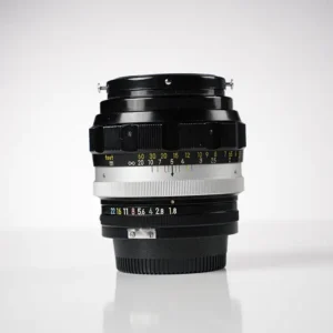 Käytetty Nikon Nikkor-H Auto 85mm f1.8