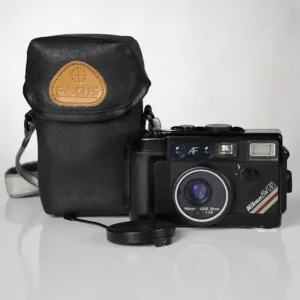 Käytetty Nikon L35AW AF filmipokkari