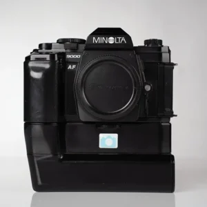 Käytetty Minolta AF 9000 & MD-90 kahva