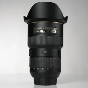 Käytetty Nikon AF-S Nikkor 16-35mm f4 G ED
