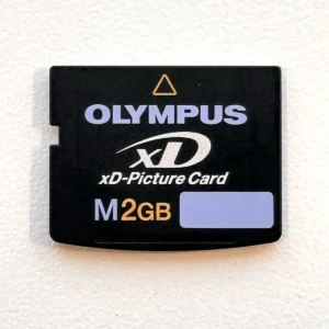 Olympus 2GB XD -muistikortti