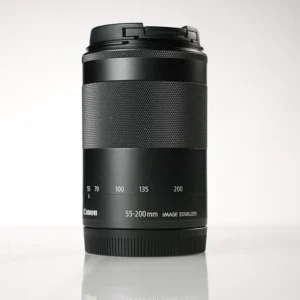 Käytetty Canon EF-M 55-200mm IS STM