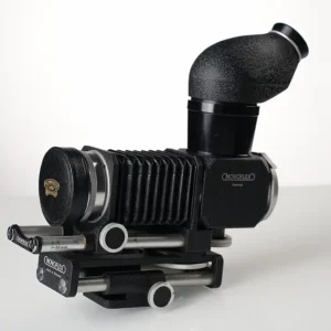 Novoflex palje, peilietsimellä ja Xenar 105mm f4 optiikkalla