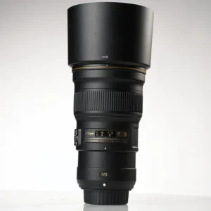 Käytetty Nikon AF-S Nikkor 300mm f4E PF ED