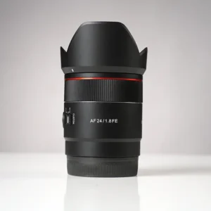 Käytetty AF Samyang 24mm f/1.8 FE