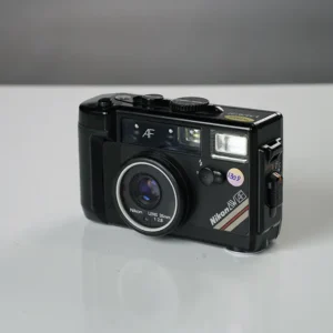 Käytetty Nikon L35AW AF - filmikamera