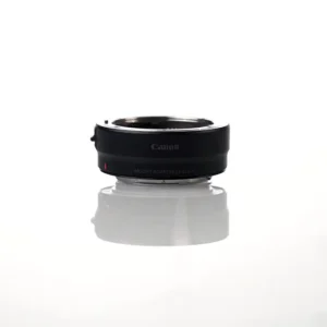 Käytetty Canon EF - EOS R objektiiviadapteri