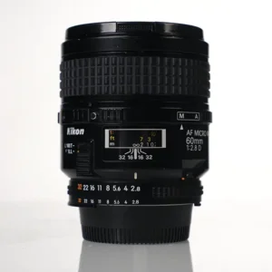 Käytetty Nikon Micro Nikkor AF 60mm f2.8 D