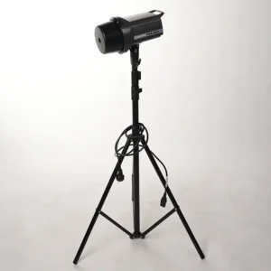 Käytetty Elinchrom d-lite 4 studiovalo