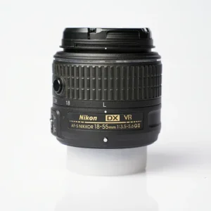 Käytetty Nikon DX VR 18-55mm f/3.5-5.6 G II