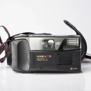 Käytetty Yashica T3D