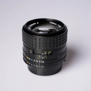 Käytetty Nikon 100mm f/2.8 Series E
