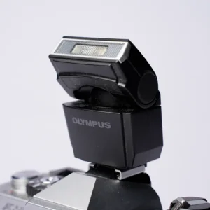 Käytetty Olympus FL-LM3