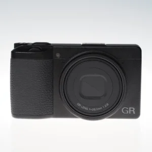 Ricoh GR IIIx - Käytetty