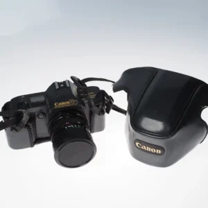 Käytetty Canon T70 & FD 35-70mm f/3.5-4.5