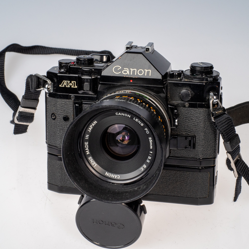 Käytetty Canon A-1 & FD 35mm f3.5 S.C Käytetty Canon A-1 & FD 35mm f3.5 S.C