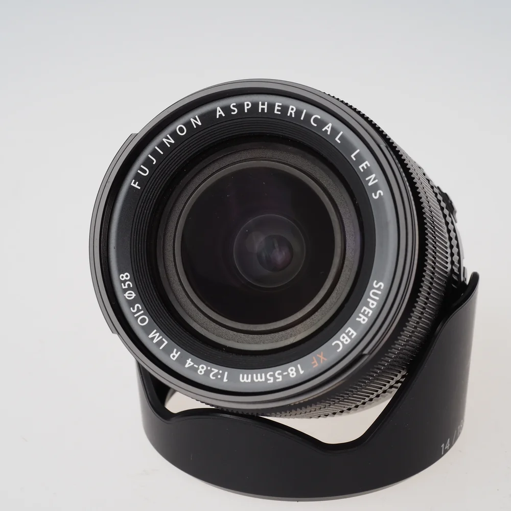 Käytetty Fujifilm XF 18-55mm f2.8-4 R LM OIS