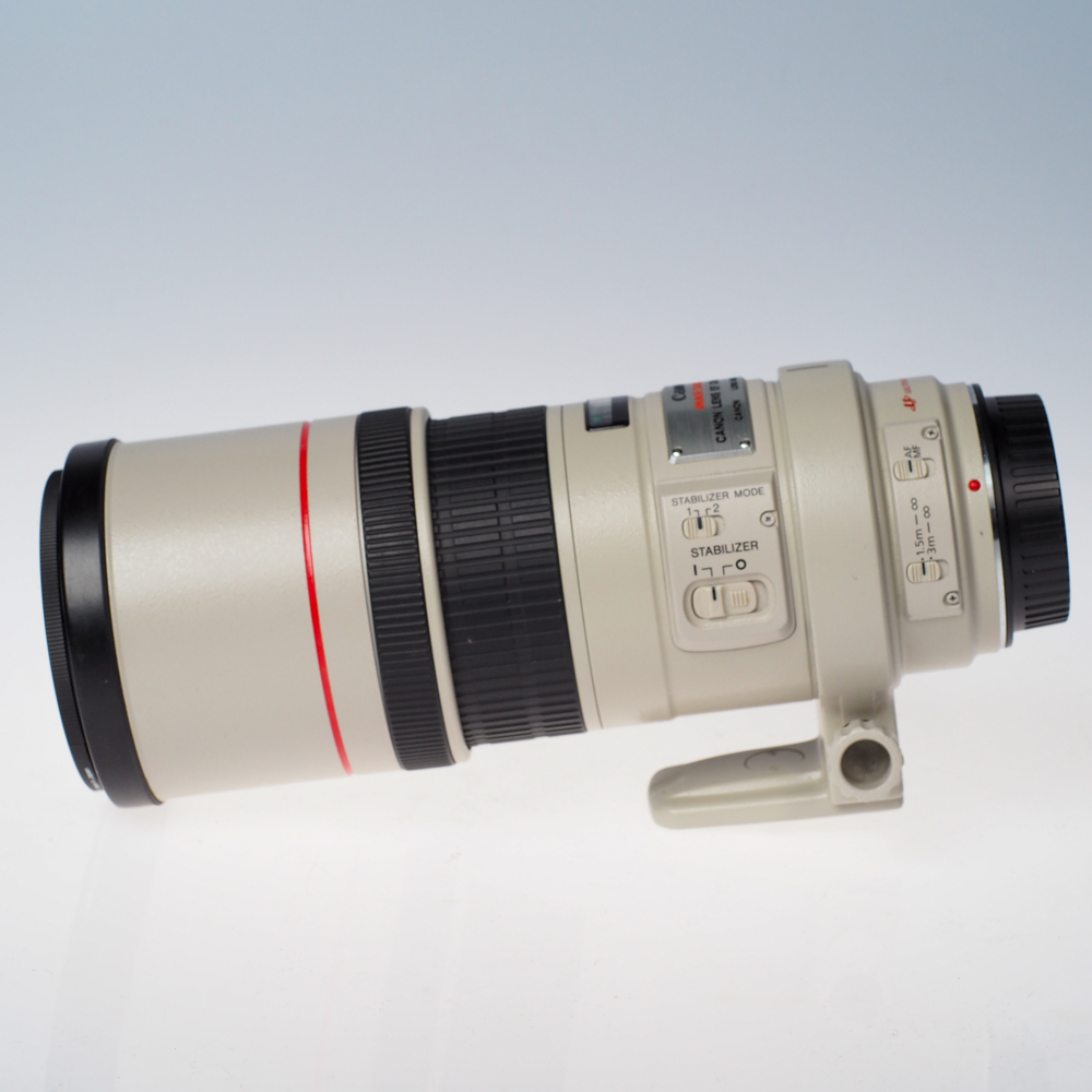 Käytetty Canon EF 300mm f4L IS USM