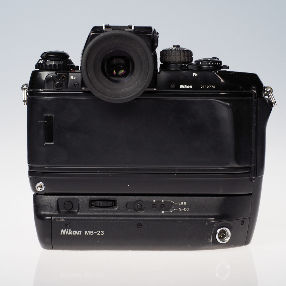 Nikon F4E filmirunko