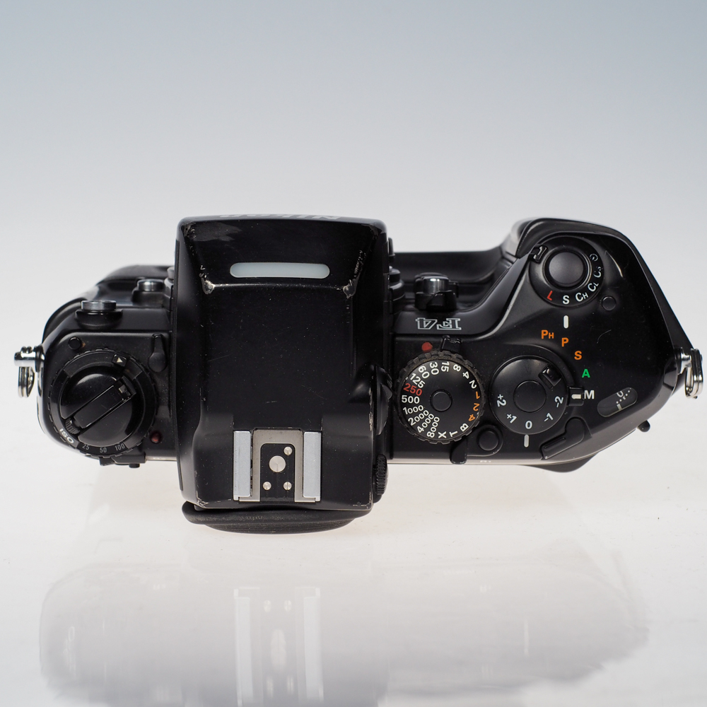 Nikon F4E filmirunko