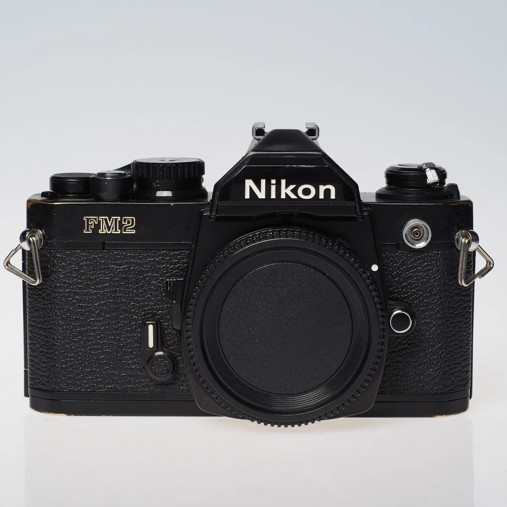 Käytetty Nikon FM2n musta Käytetty Nikon FM2n musta