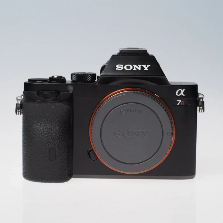 Käytetty Sony Alpha A7R