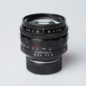 Käytetty Voigtländer Nokton 50mm f1.1 Leica M