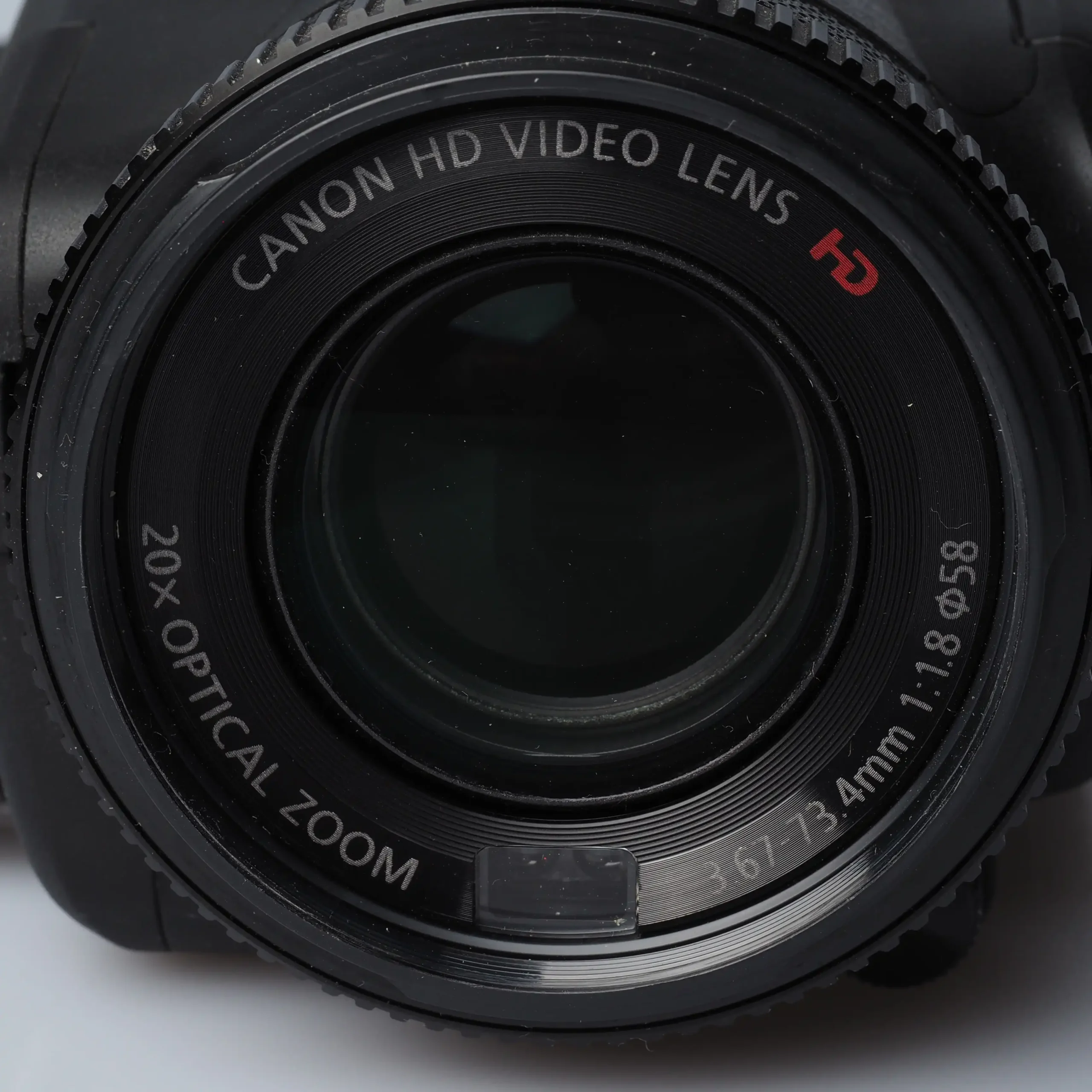 Käytetty Canon Legria HF G30 Käytetty Canon Legria HF G30