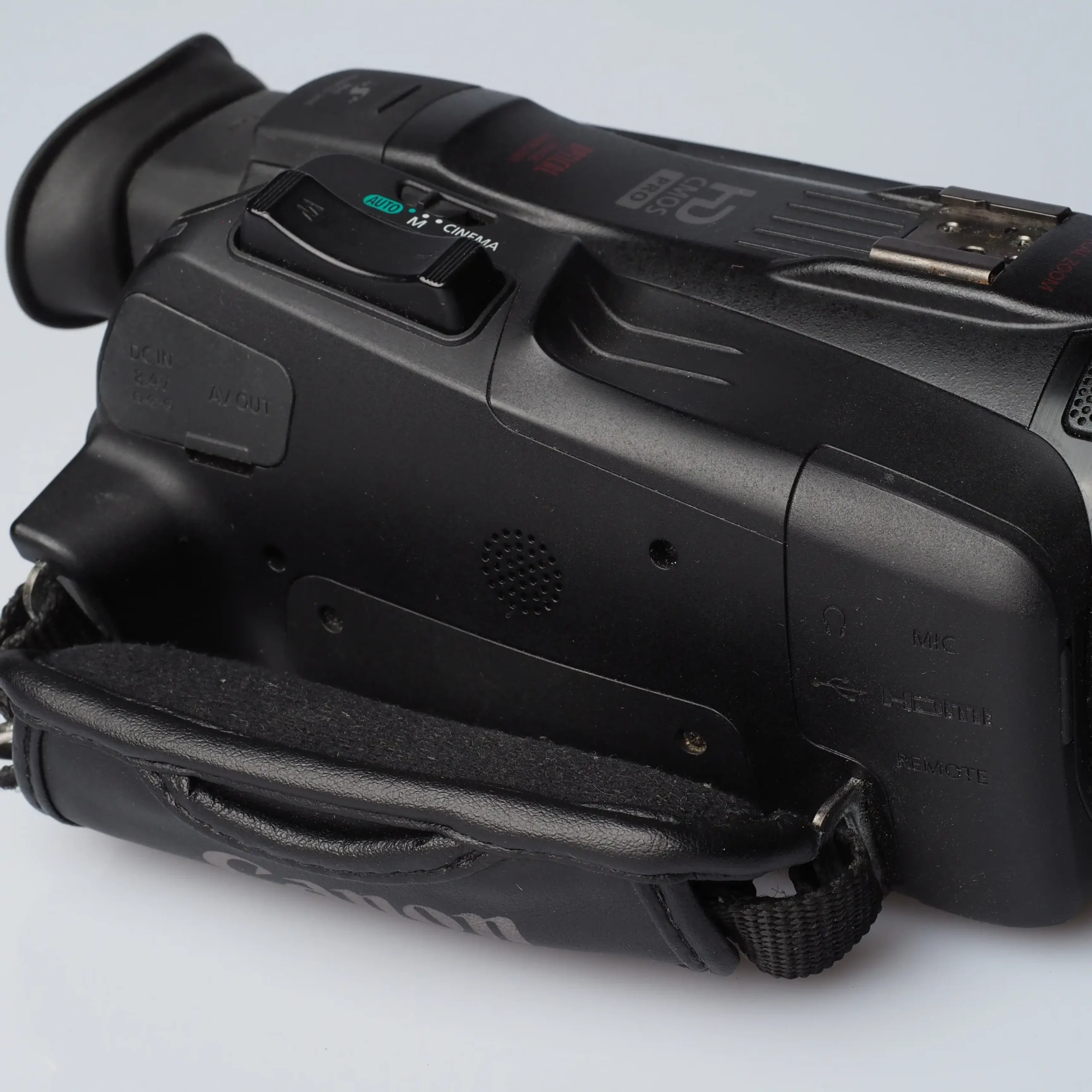 Käytetty Canon Legria HF G30 Käytetty Canon Legria HF G30