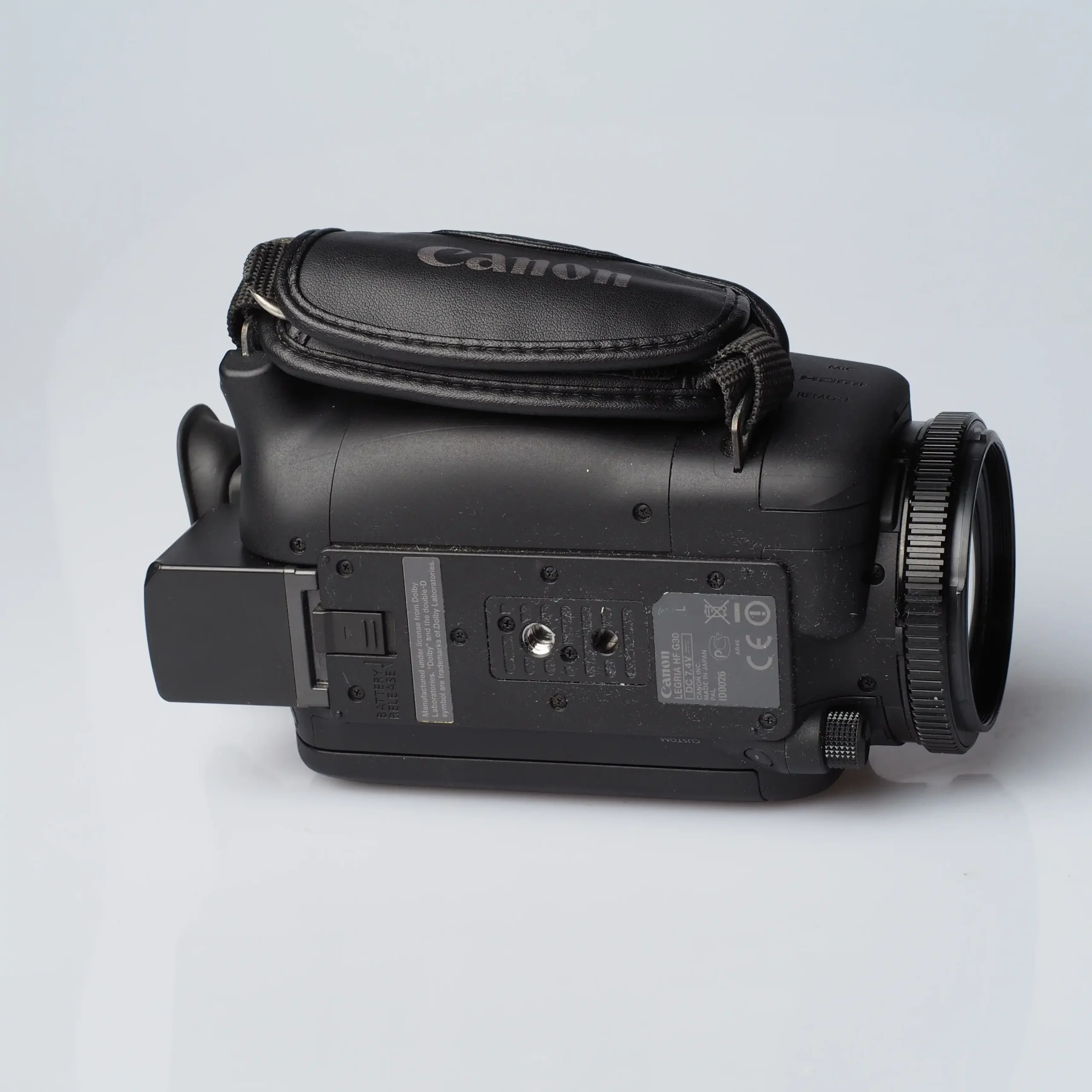 Käytetty Canon Legria HF G30 Käytetty Canon Legria HF G30