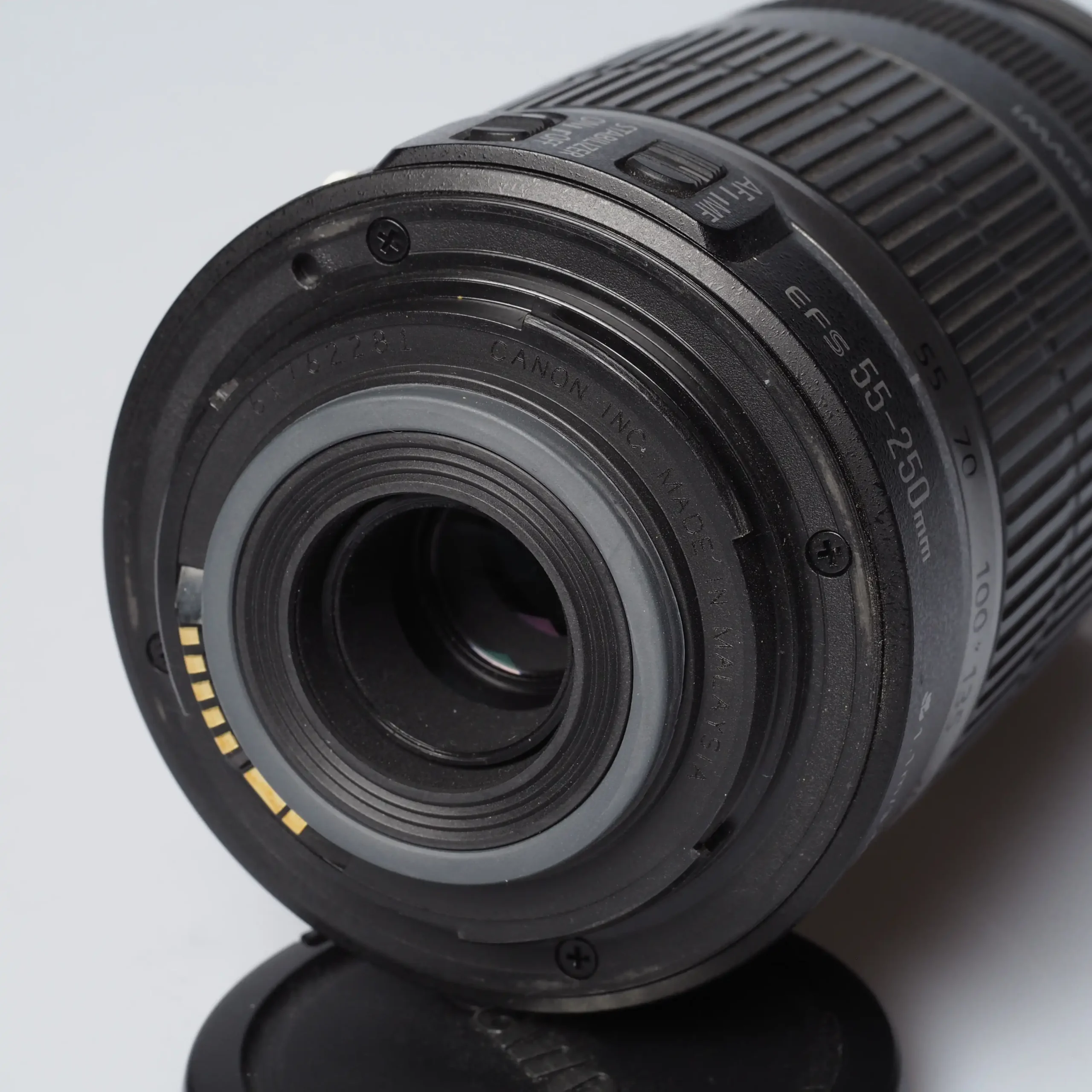 Käytetty Canon EF-S 55-250mm f4-5.6 IS Käytetty Canon EF-S 55-250mm f4-5.6 IS