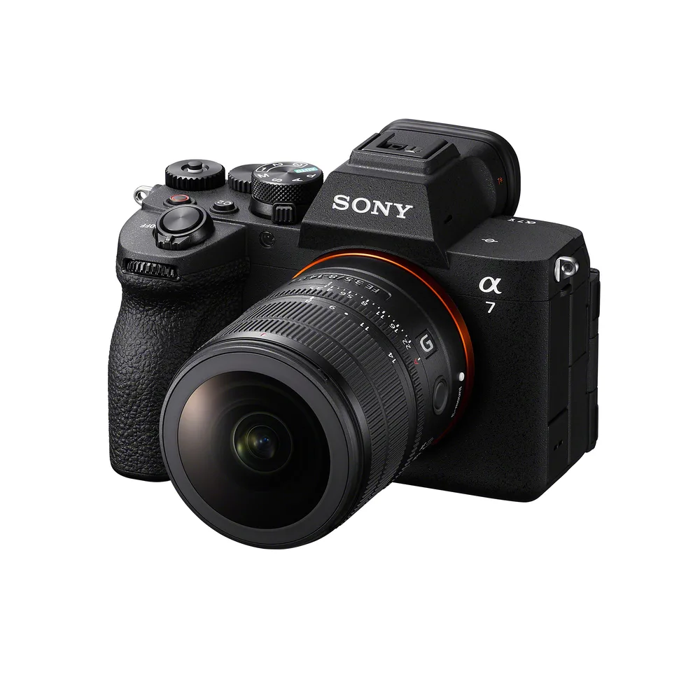 Sony FE 8-14mm F3.5 Fisheye G Sony FE 8-14mm F3.5 Fisheye G